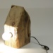 Lampada-legno-vecchio-riciclato-rifinito-manualmente-design 